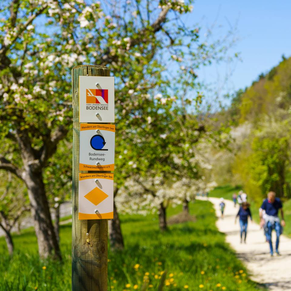 Z’Fuß im Drei-Länder-Eck - Hotel Engel